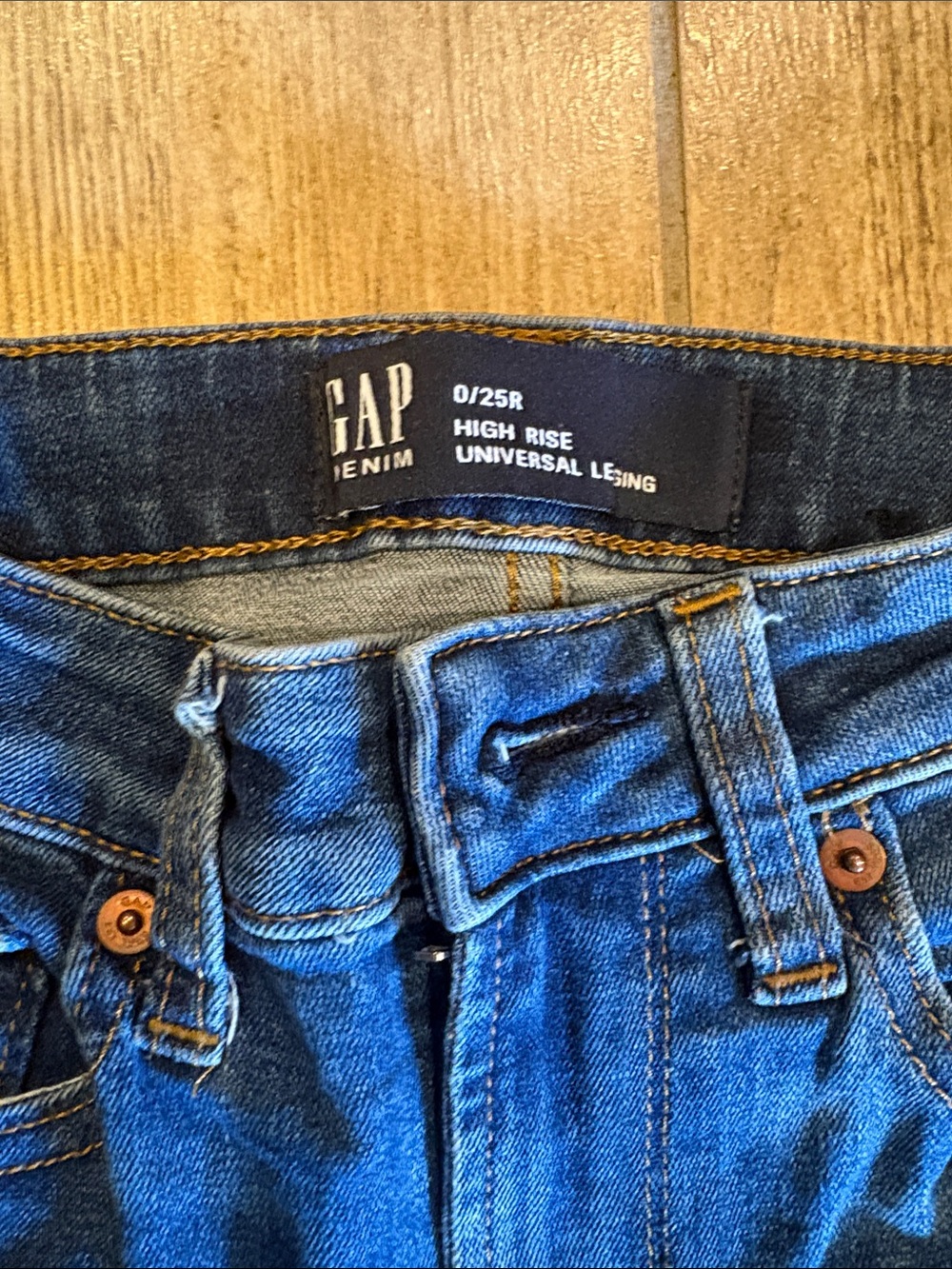 GAP Women’s Slim Jeans in Classic Blue Denim